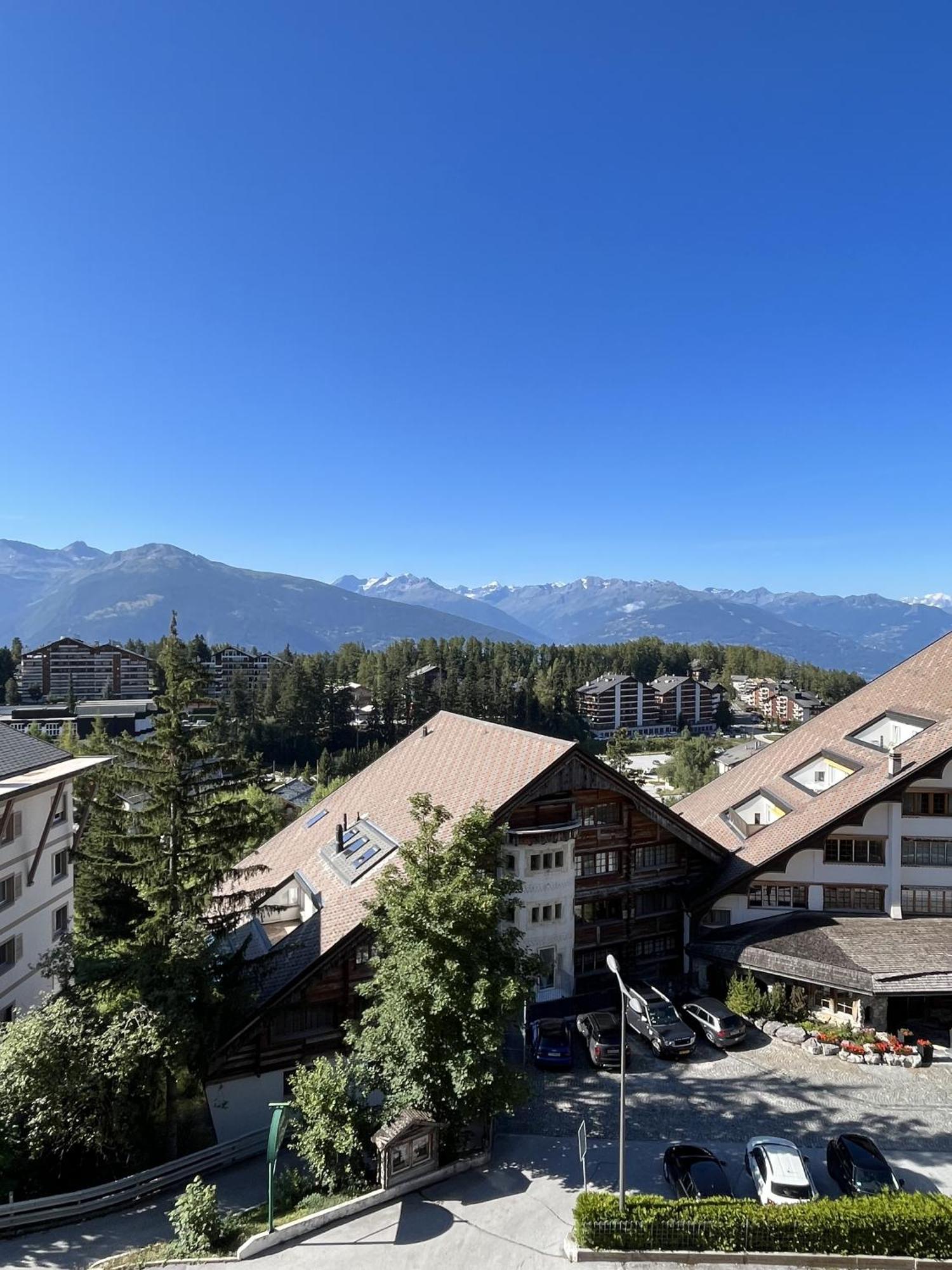 Apartamento L'Eperon Center Crans Wonderful View Exterior foto