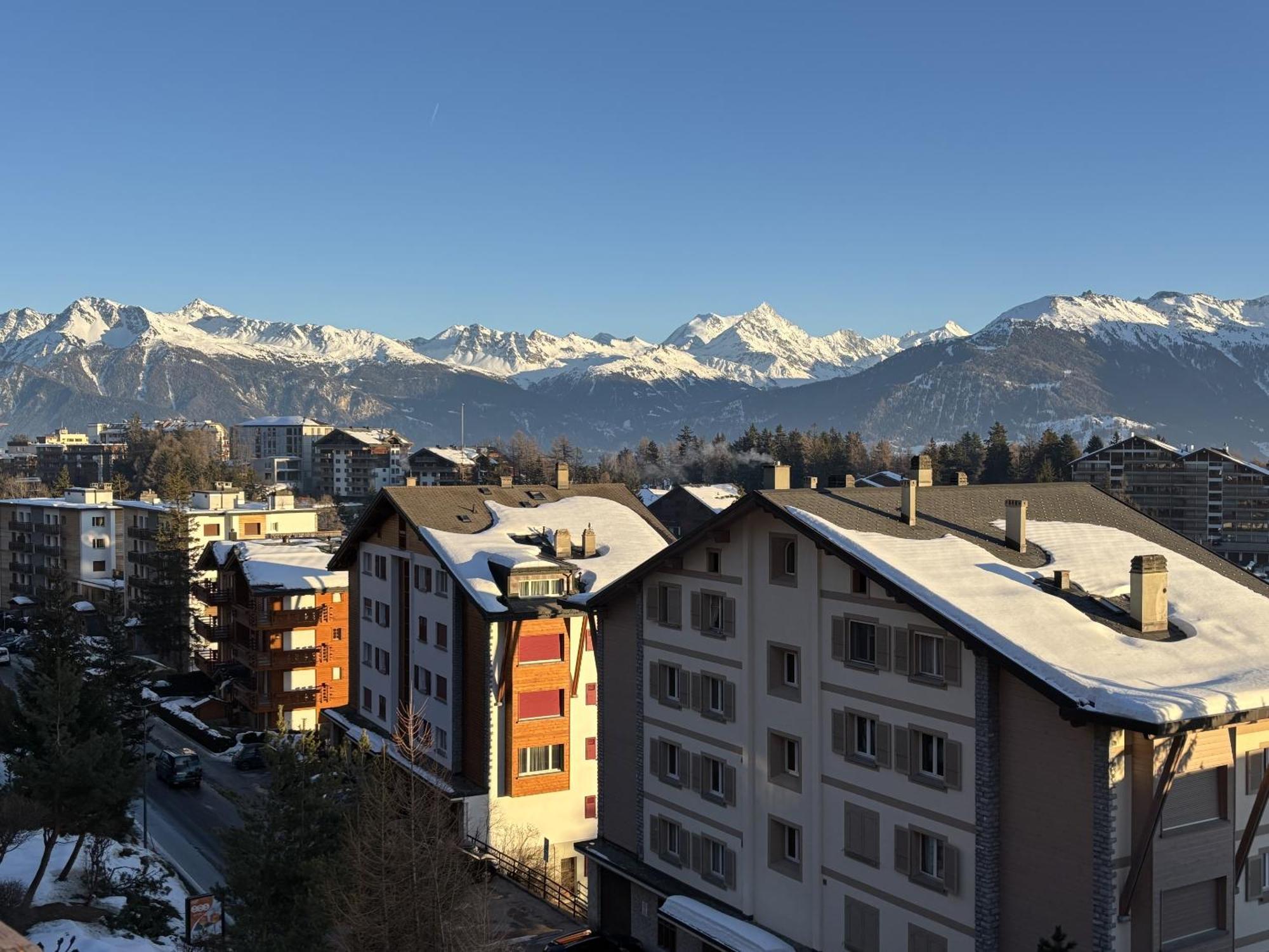 Apartamento L'Eperon Center Crans Wonderful View Exterior foto